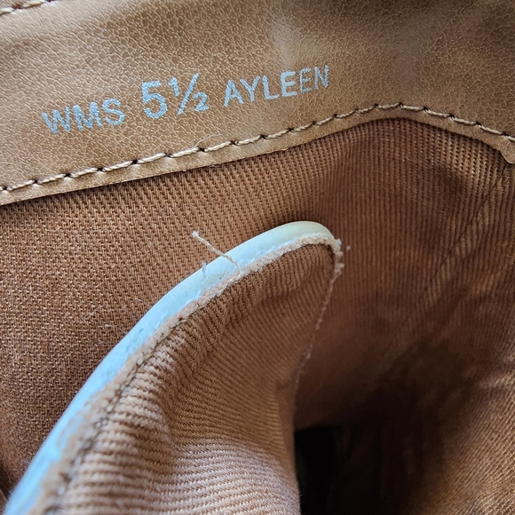 DV DOLCE VITA Ayleen Heeled Lug Sole Combat Boots Size 5 1/2 NWOT - Picture 11 of 12